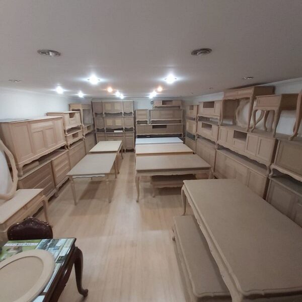 Showroom�umuzda Görüntüler İmalatçı Ardıç Mobilya Aksesuar Showroom�umuzda Görüntüler İmalatçı Ardıç Mobilya Aksesuar