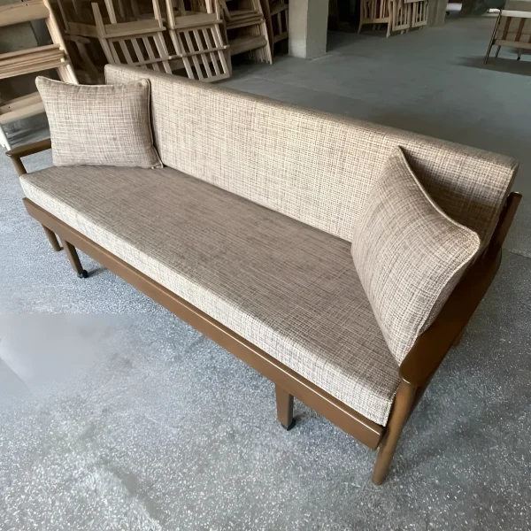 İskandinav tarzı ahşap çekyat, açılır kapanır sedir ve daybed kanepe modeli