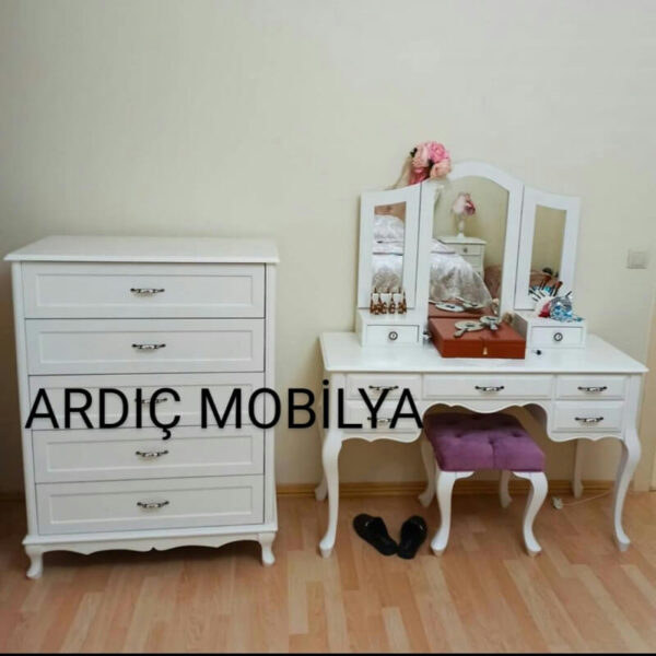 makyaj-masasi-ve-sifonyer-41078